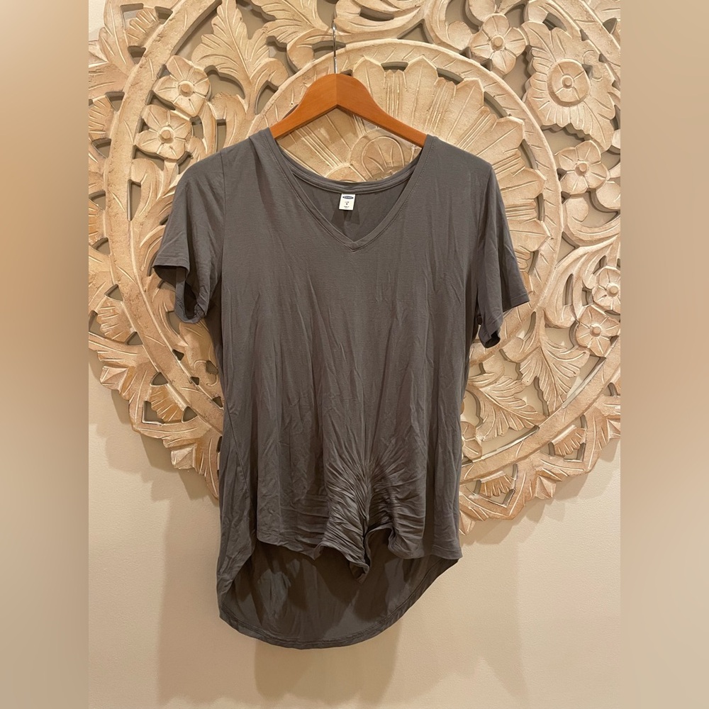 Old Navy Gray Tee Shirt